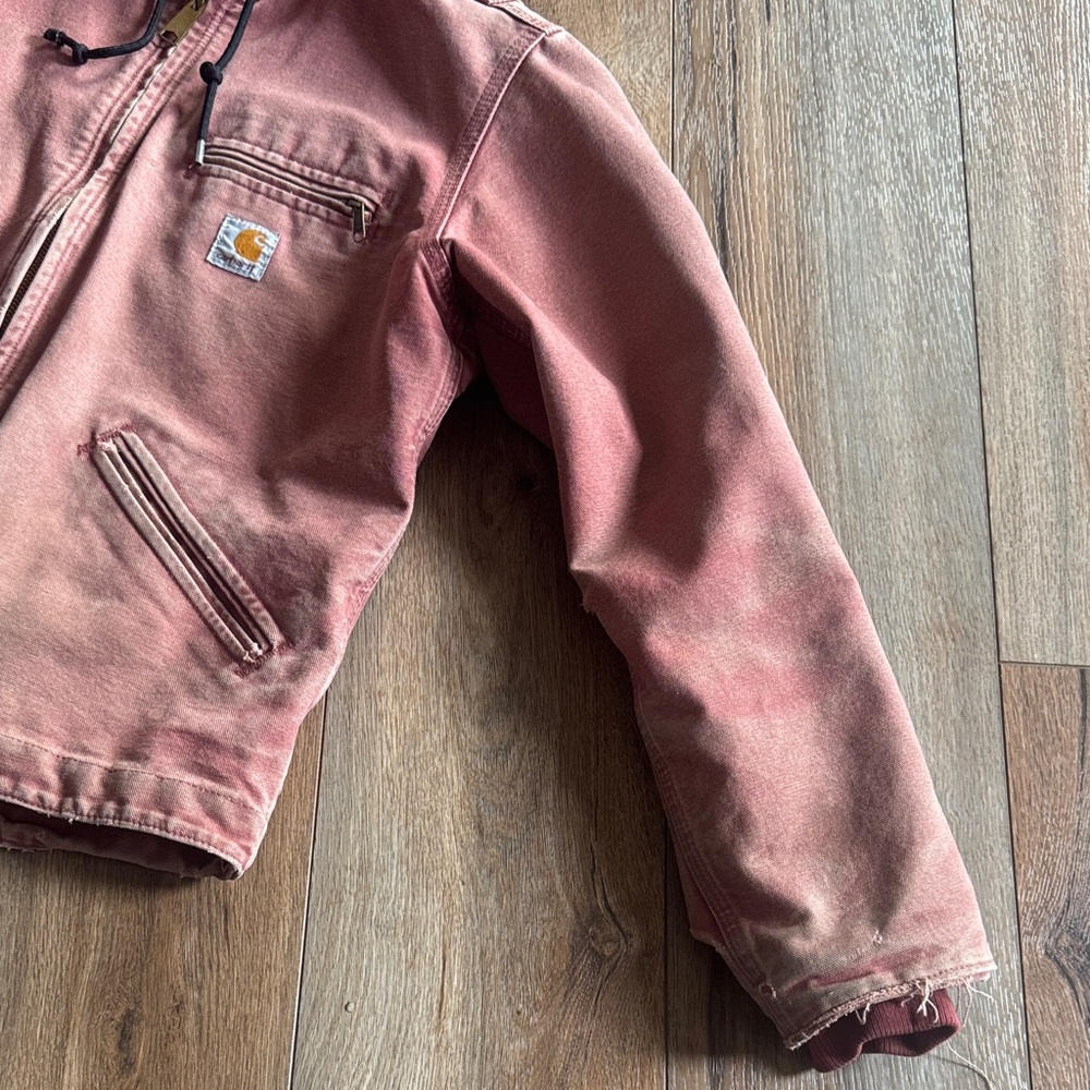 Carhartt Women’s Dusty Rose Hooded Barn Jacket, Size Small - Picture 3 of 5